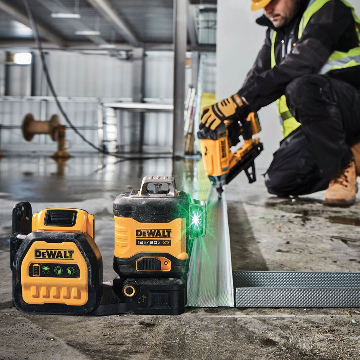 DeWalt 20V MAX XR Green Laser